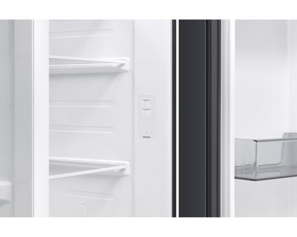 SAMSUNG RS70F65QEFTR 655 Lt Mat Sİyah Gardırop Tipi Buzdolabı